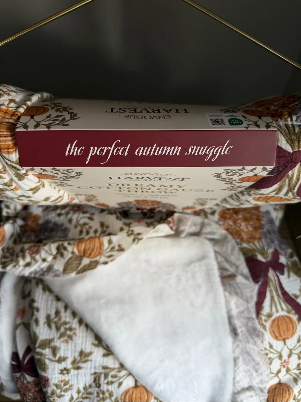 ENVOGUE Dreamy cotton gauze throw fall harvest pumpkin bows cottage core 50”x70
